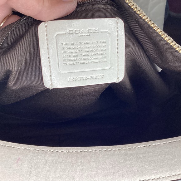 Coach monogram canvas shoulder bag in cream and tan with leather straps - Picture 8 of 8